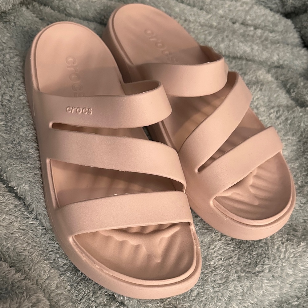 CROCS Women's Light Pink Sandals
